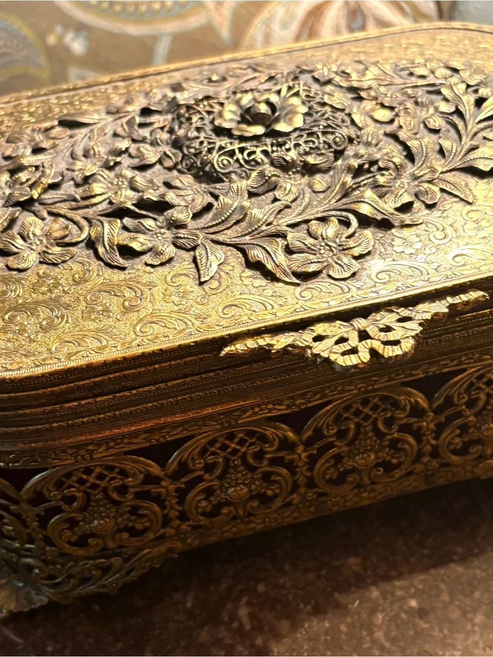 Vintage Brass Globe Hollywood Regency Ornate Claw Foot Floral Jewelry Box